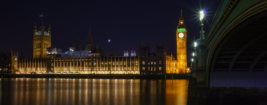 photo of Westminister at night